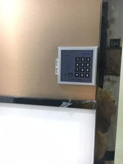 圖說門禁機(jī)安裝 南山西麗指紋門禁機(jī)安裝及考勤門禁一體機(jī)安裝維修全攻略